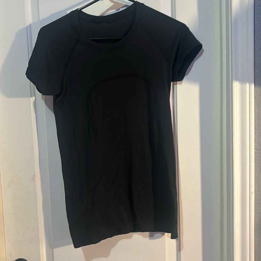 Lululemon Swiftly Tech Size 6 - image 1